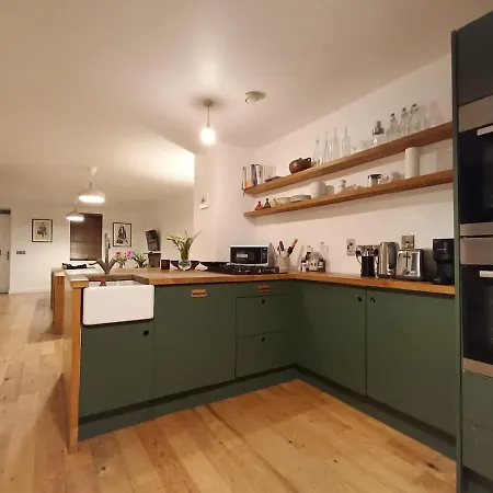 Holiday home House In Saint Lukes *